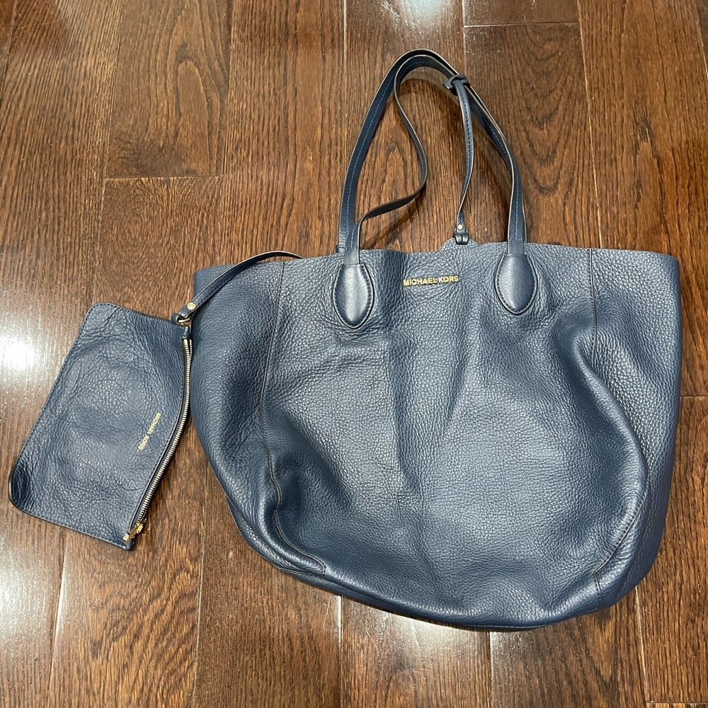 Michael Kors bag with matching wallet